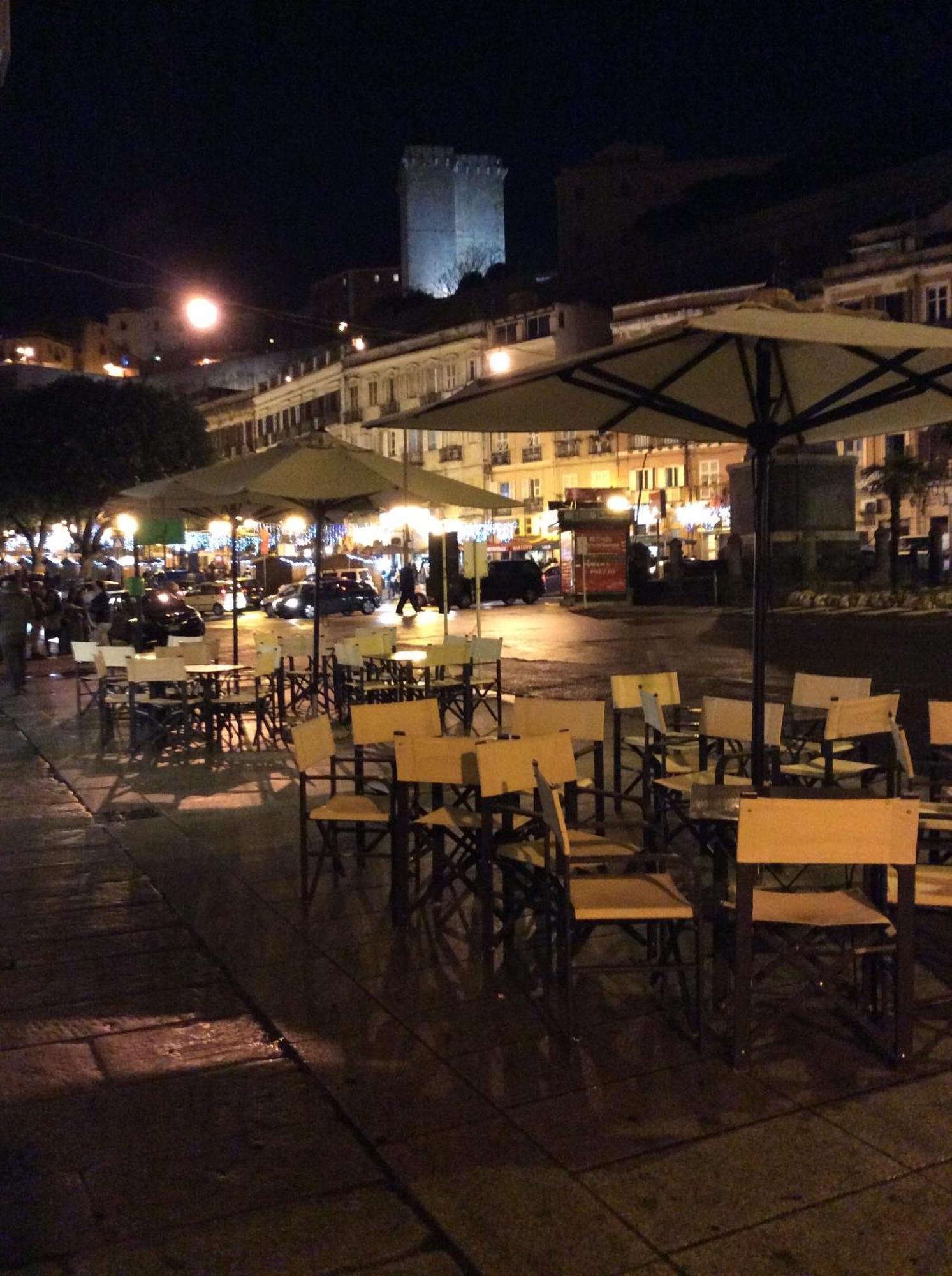 Alloggio Privato Giunic Cagliari Luaran gambar